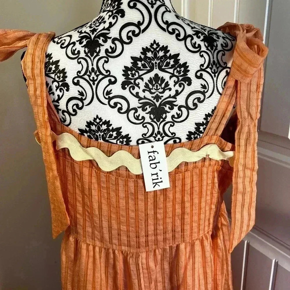 Fab’rik Organza Maxi Dress NWT - Picture 10 of 10